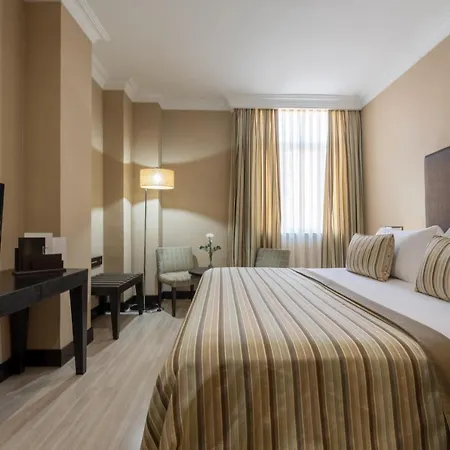 Hotel Saray 4*