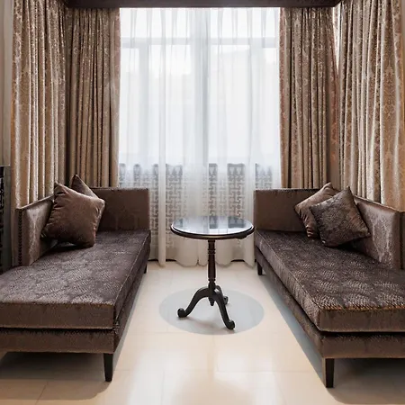Hotel Saray