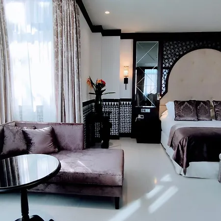 Saray Hotel
