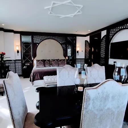 Отель Saray 4*